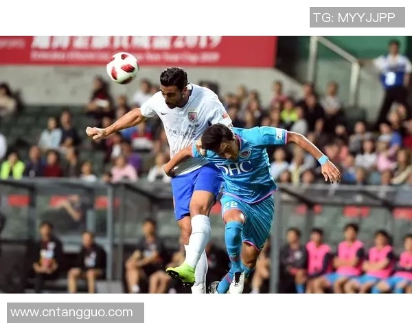 鲁能迎战鸟栖砂岩全力争胜展现球队实力与战术魅力